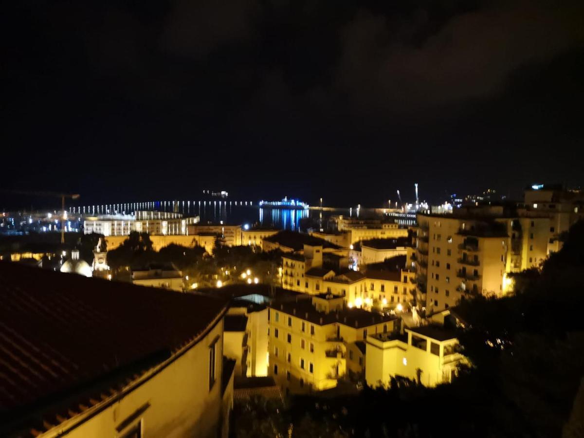 Starhost - Minerva Suite Salerno Kültér fotó